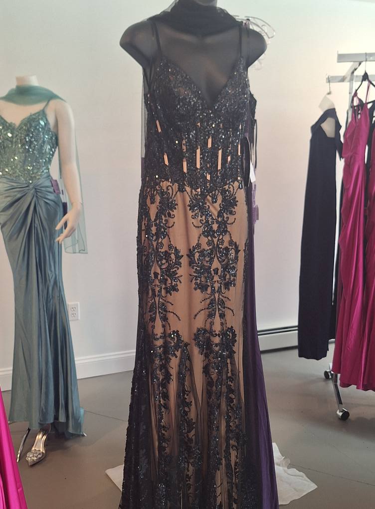Dress 12